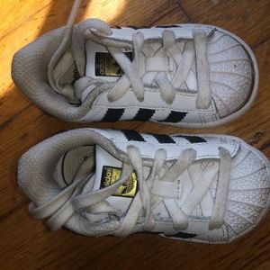 Toddler adidas superstar shoes